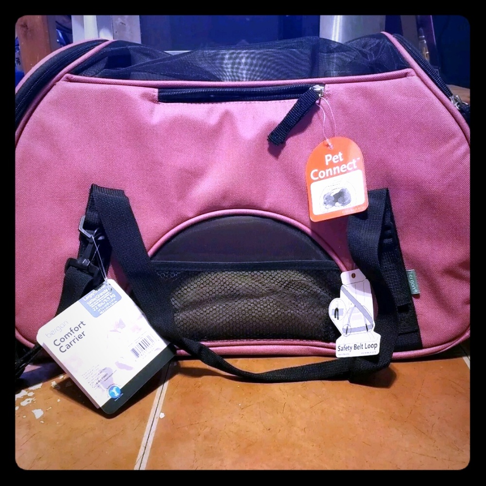 Bergen Pink Comfort Carrier For Pets Large